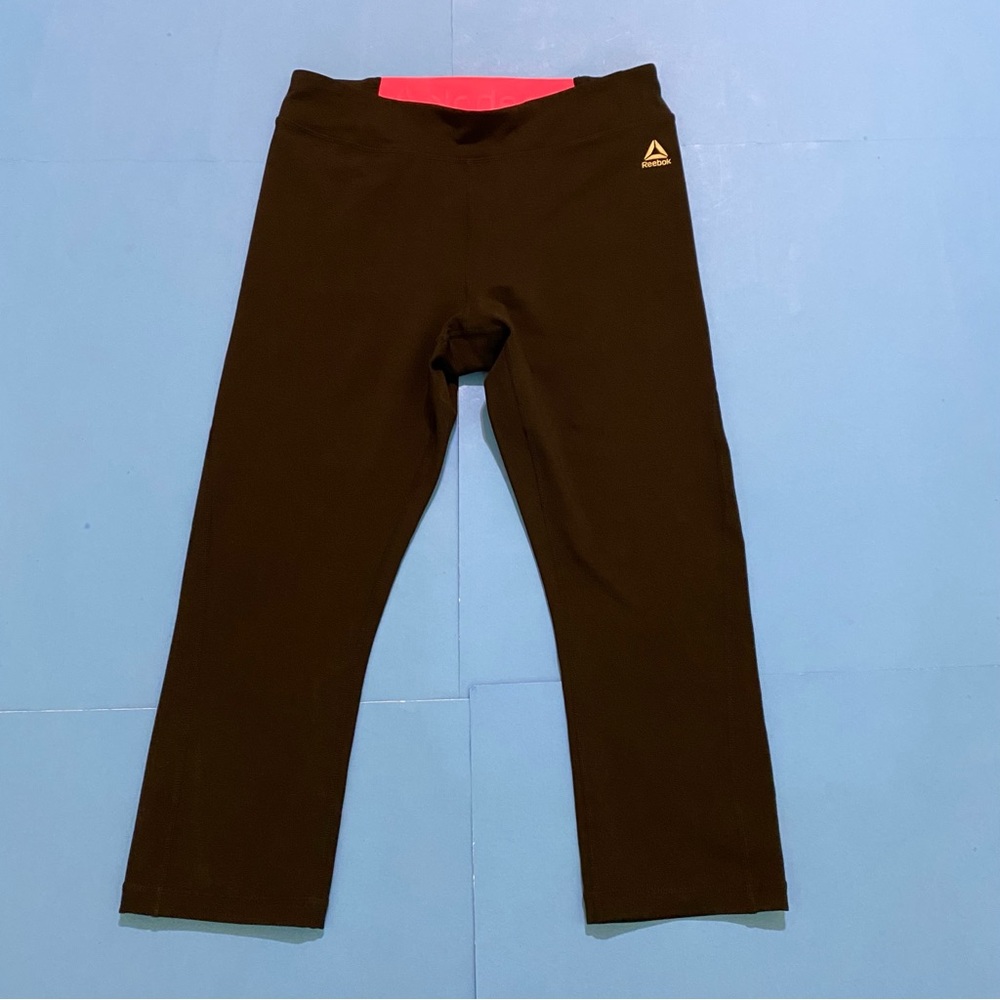❤️Reebok women’s Athletic Black & Pink Leggings